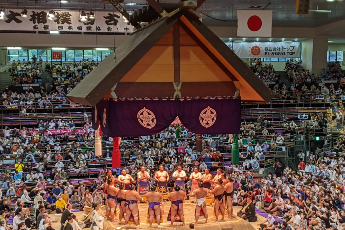 大相撲名古屋場所 枡席B トリプルシート 初日 （7月7日 日曜） nagoyabasho22-1.jpg